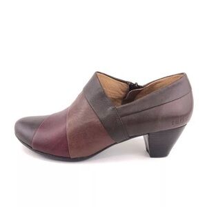 Taos Footwear Ankle Booties in Brown and Burgundy